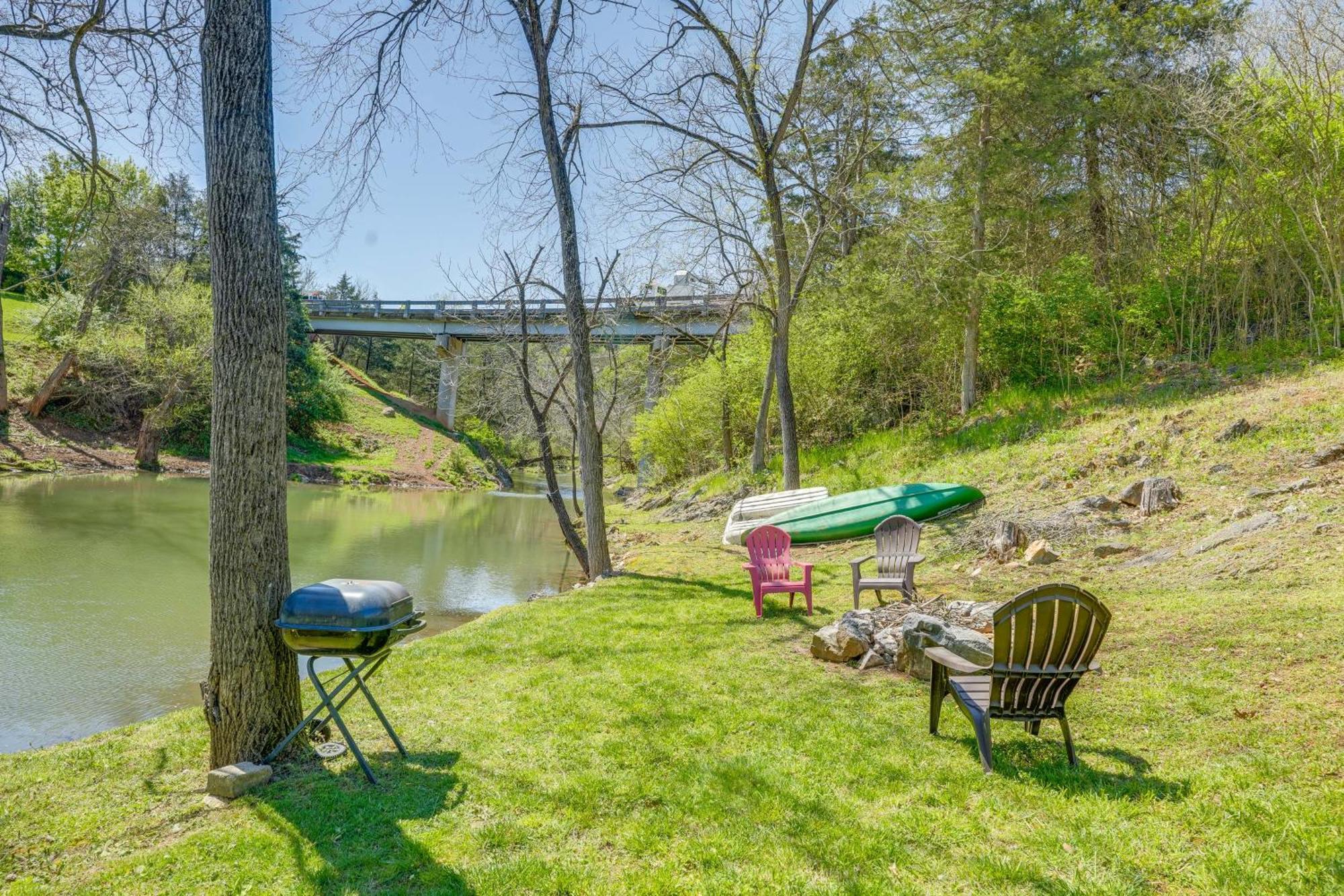 Waterfront Virginia Retreat With Canoe, Pets Welcome Rileyville 외부 사진